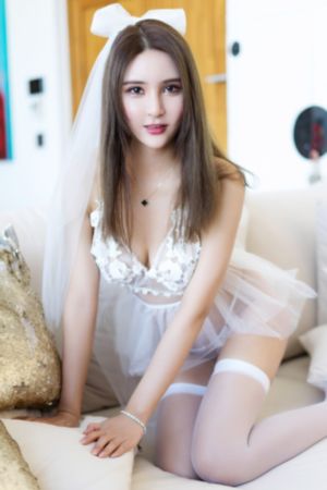 欧美小色妞成人在线播放_1080最新电影在线观看