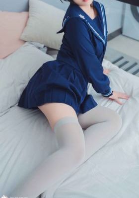 美女露出又白又胖的大屁股_国产剧在线播放