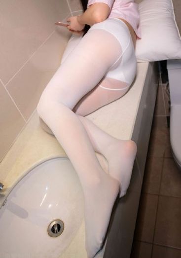 亚洲av色影在线_BD日韩电影在线