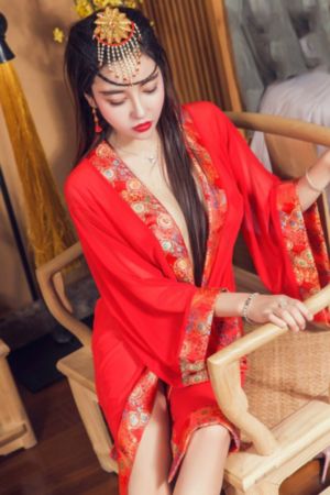 久久精品免费观看视频_十万网红美女美酱