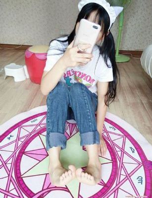 女同桌给我捏高潮_BD英语动漫在线观看