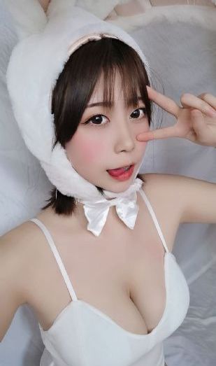 国产揄拍国内精品对白_超清超清在线观看